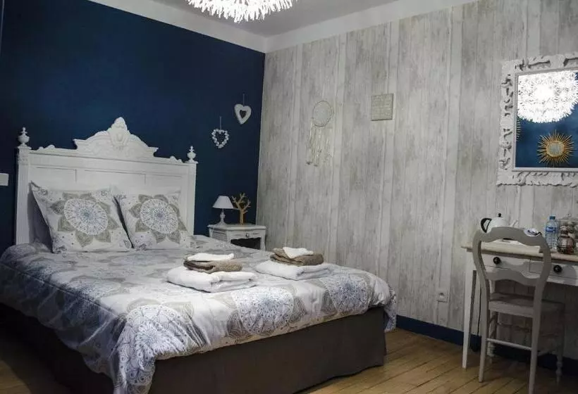 Aamiaismajoitus (B&B) L'escarbotine