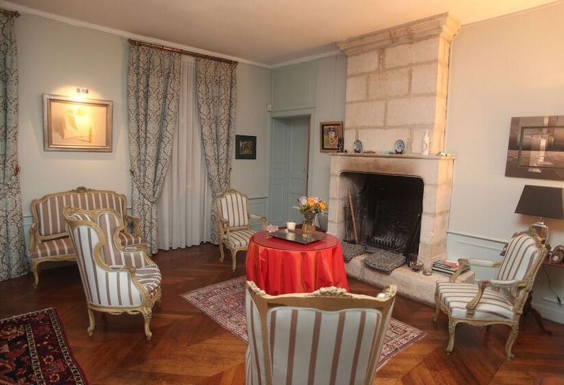 مبيت وإفطار Logis De La Clef De Bois