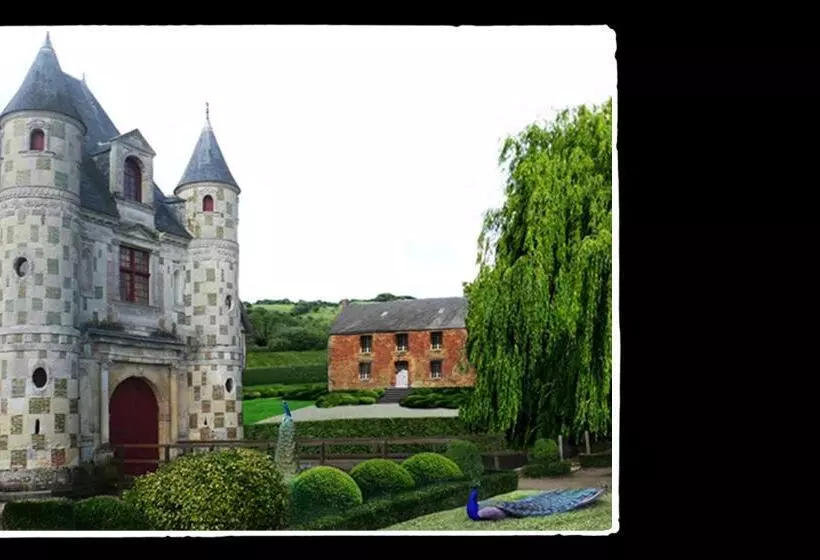 Aamiaismajoitus (B&B) Manoir De Livet