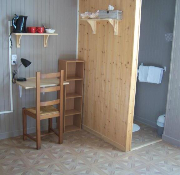 Отель Edelweiss