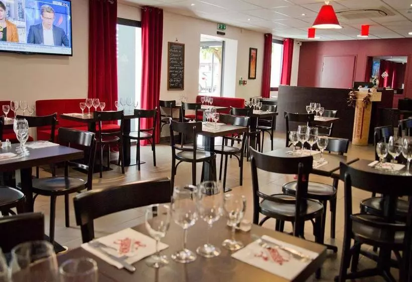 ホテル Le Quarré Hôtel Bistrot