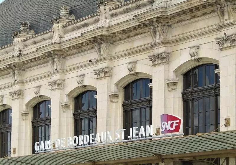 Citotel Le Regina Bordeaux Gare Saint Jean