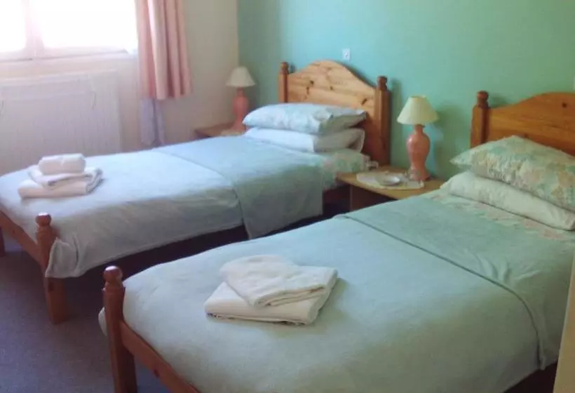 Lenard Charles Bed & Breakfast