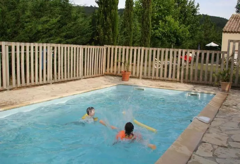 Aamiaismajoitus (B&B) Chambres D Hôtes Aux Tournesols