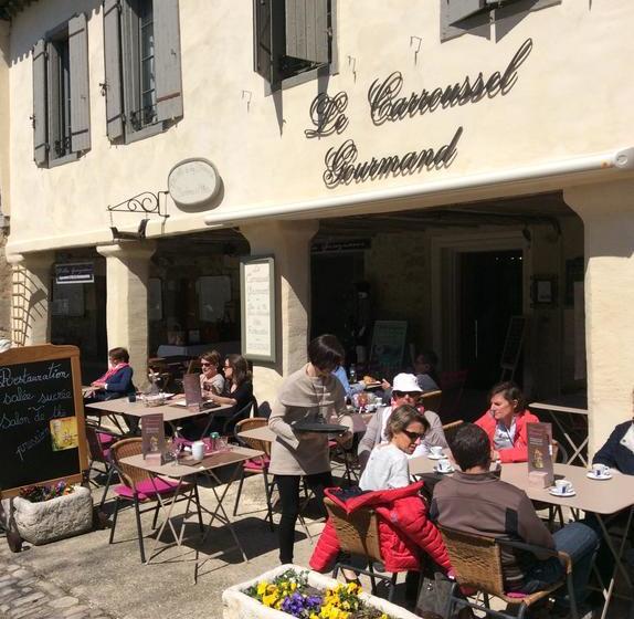 مبيت وإفطار Du Côté De Chez Jeanne