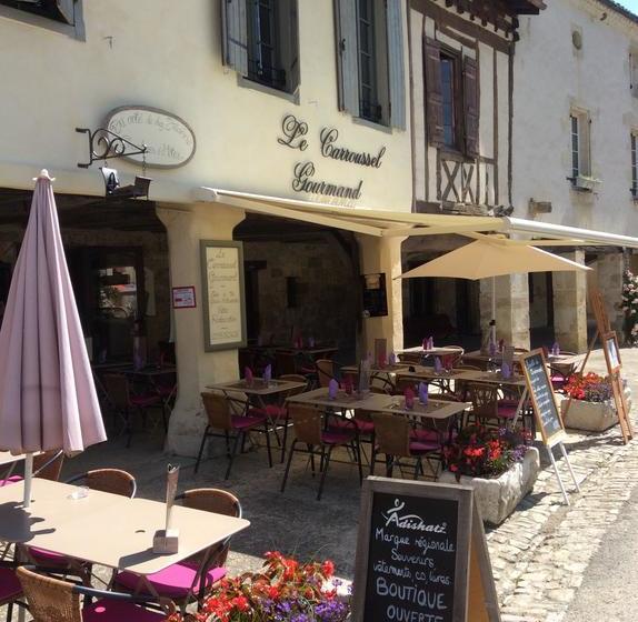 مبيت وإفطار Du Côté De Chez Jeanne