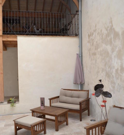 مبيت وإفطار Du Côté De Chez Jeanne