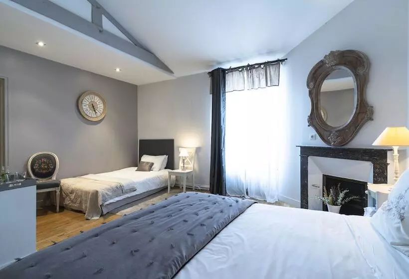 تختخواب و صبحانه La Maison De Marc
