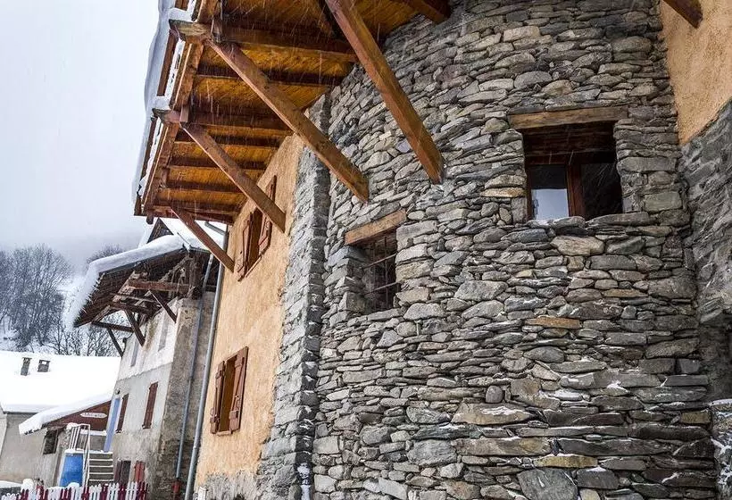تختخواب و صبحانه La Portette Chambres D Hôtes