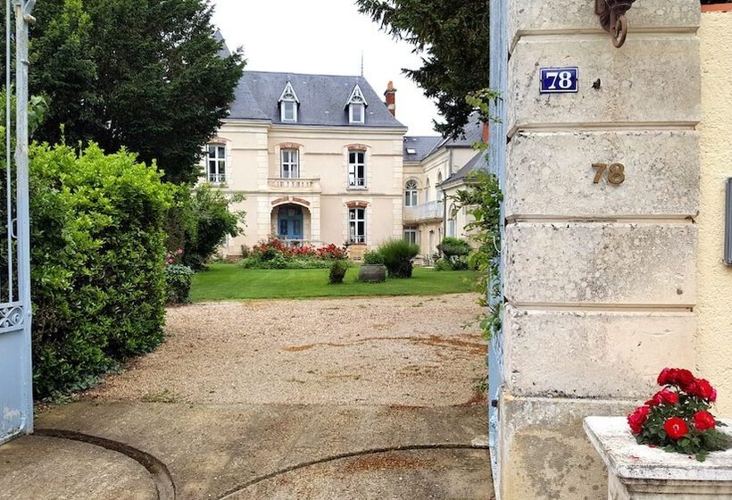 住宿加早餐  La Roseraie