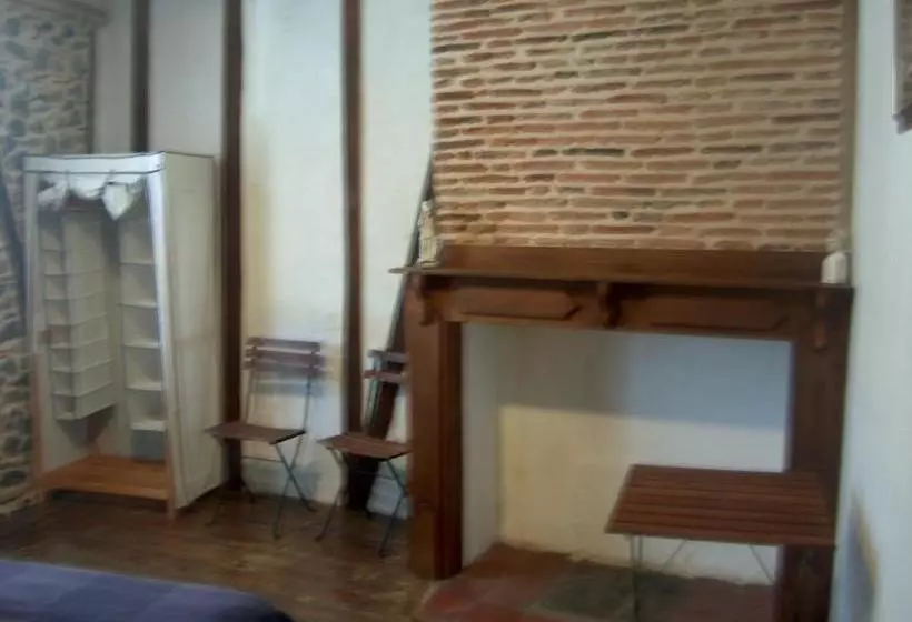 Aamiaismajoitus (B&B) Le Petit Chat