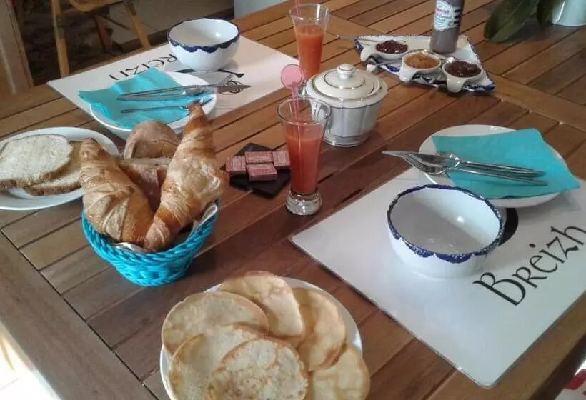 تختخواب و صبحانه Le Petit Kerangoï
