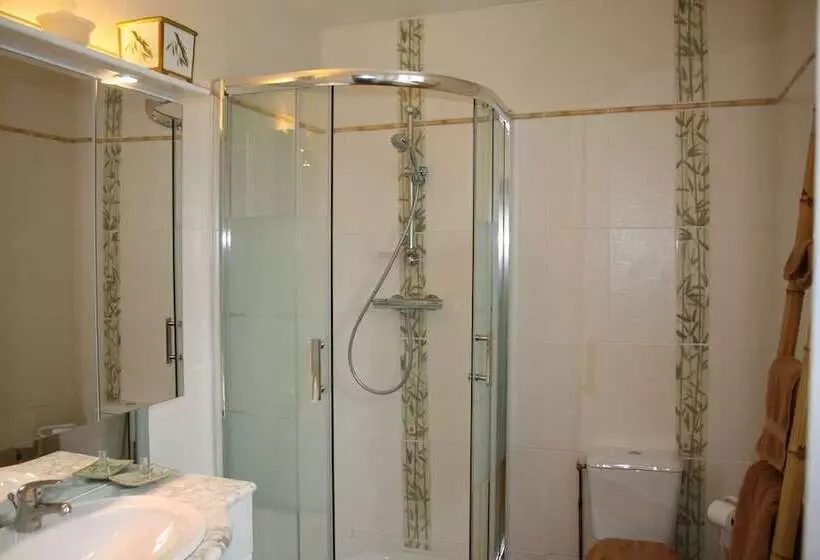 Aamiaismajoitus (B&B) Chambres D Hôtes Le Petit Nailly