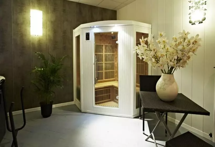 ベッドアンドブレックファースト Maison D Hôtes Les Jardins De Mazamet