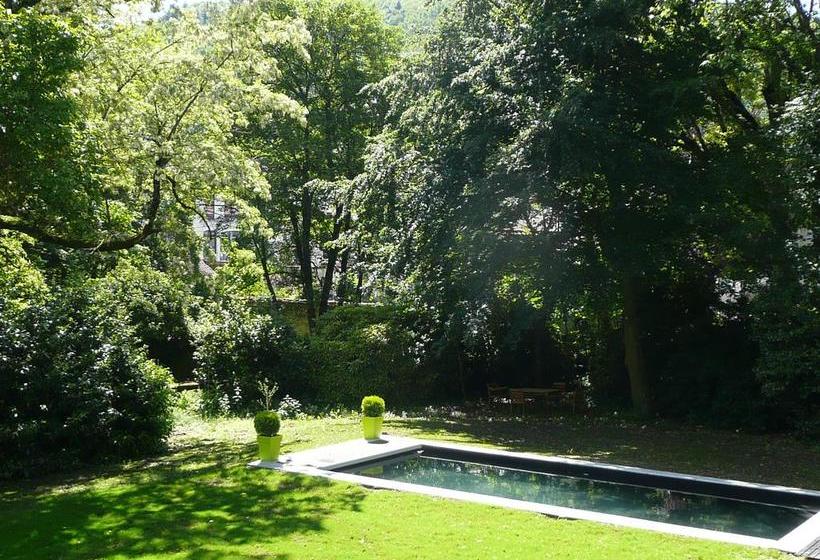 Bed & Breakfast Maison D Hôtes Les Jardins De Mazamet