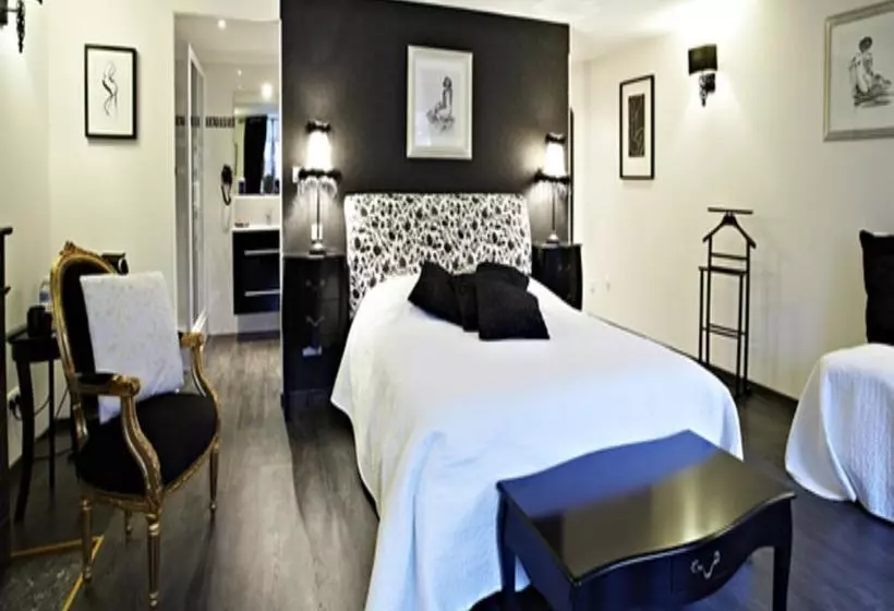 ベッドアンドブレックファースト Maison D Hôtes Les Jardins De Mazamet