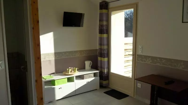 Aamiaismajoitus (B&B) Les ânes De Forcalquier