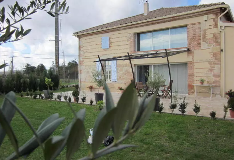 ベッドアンドブレックファースト L Oustal D Adele Proche Canal Du Midi Et Moissac