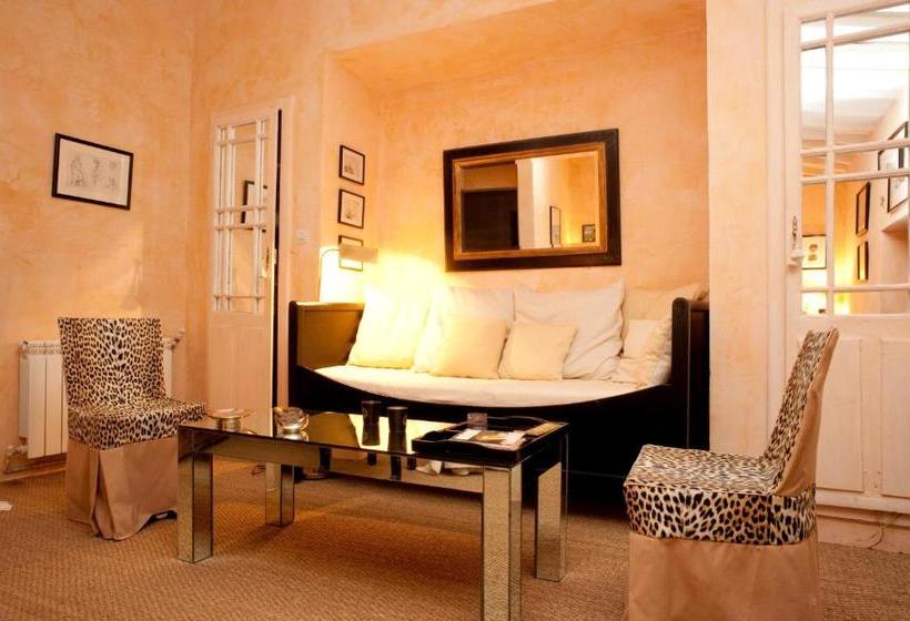 住宿加早餐  Maison D'hôtes Mas De Barbut