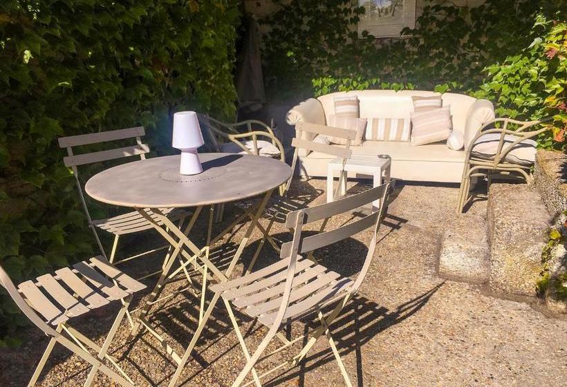 住宿加早餐  Maison D'hôtes Mas De Barbut