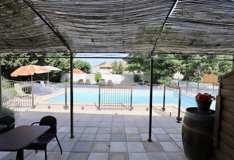 مبيت وإفطار Maison De Margot