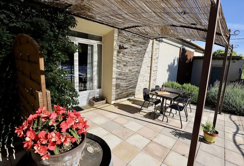 مبيت وإفطار Maison De Margot