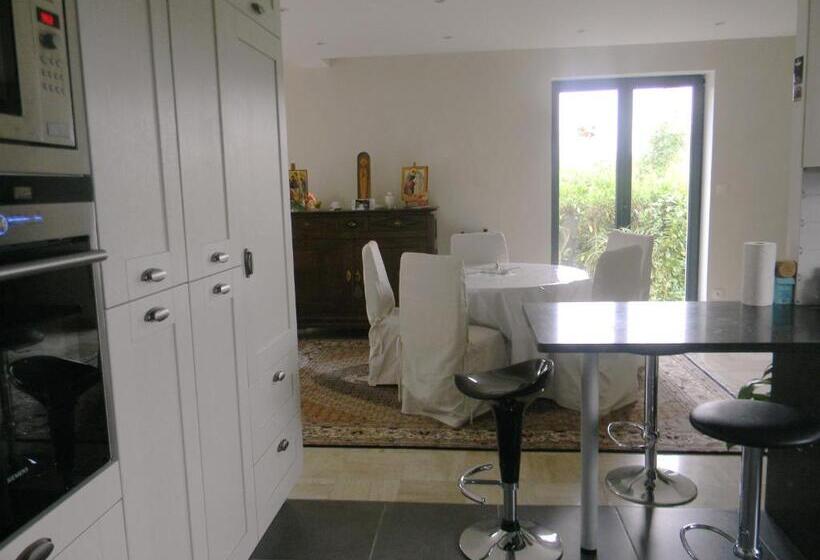 Bed and Breakfast Maison Magdala