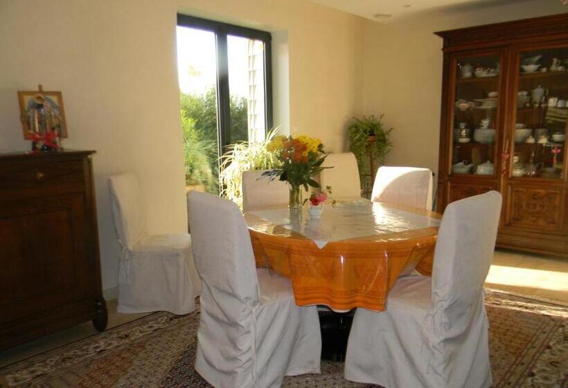 Bed and Breakfast Maison Magdala