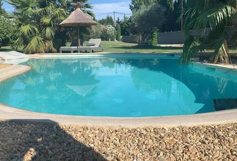 Aamiaismajoitus (B&B) Mas Paloma