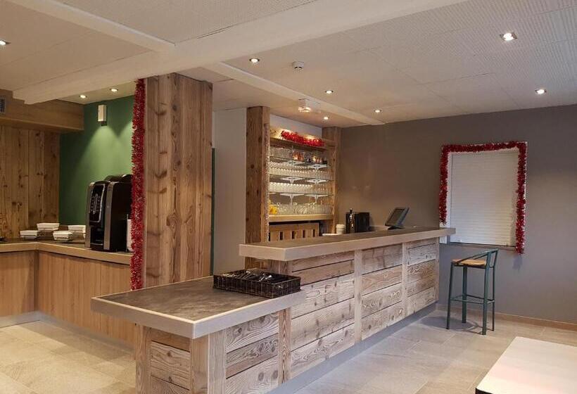 فندق Domaine Du Haut Des Bluches