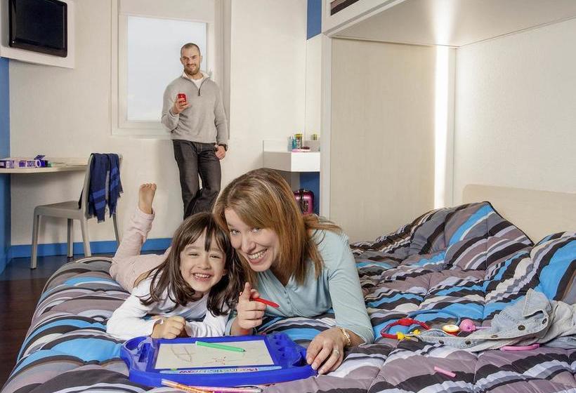 호텔 First Eco Savigny Villemoisson Centre Commercial Carrefour