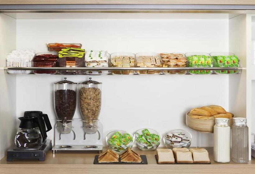 호텔 First Eco Savigny Villemoisson Centre Commercial Carrefour