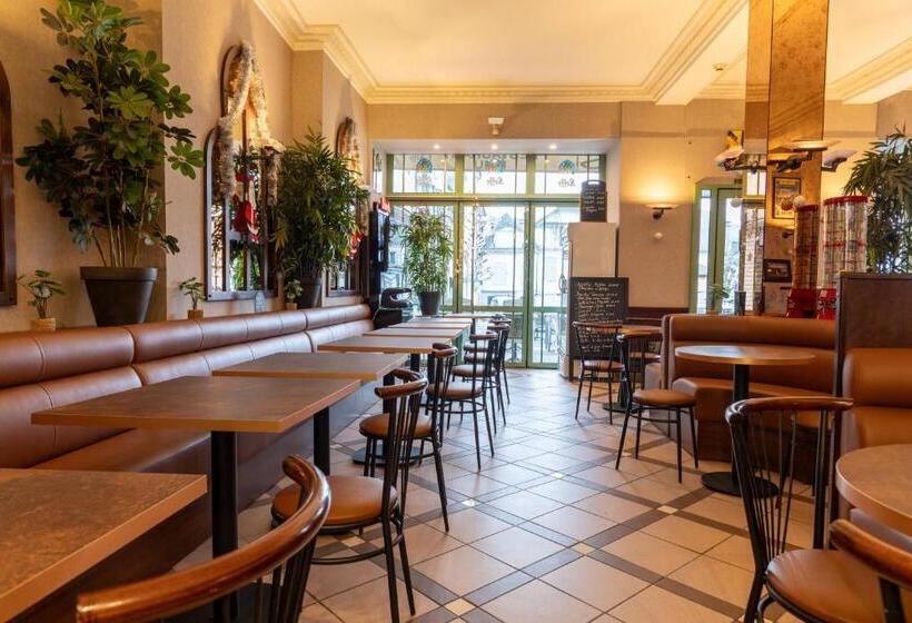 בית מלון כפרי Hôtel Café Les Fleurs