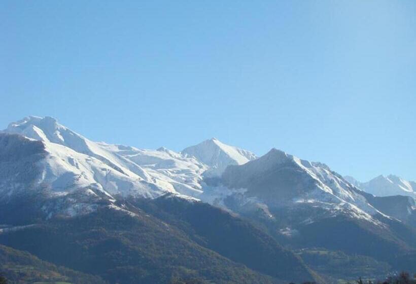 בית מלון כפרי Hôtel Café Les Fleurs