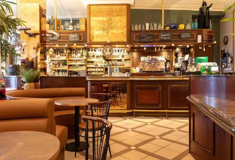ホテル Hôtel Café Les Fleurs