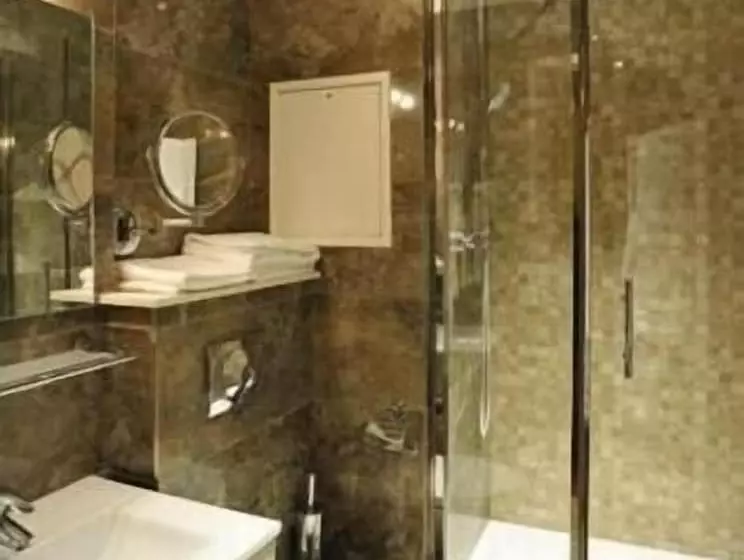 Otel Hôtel Spa Thermalia