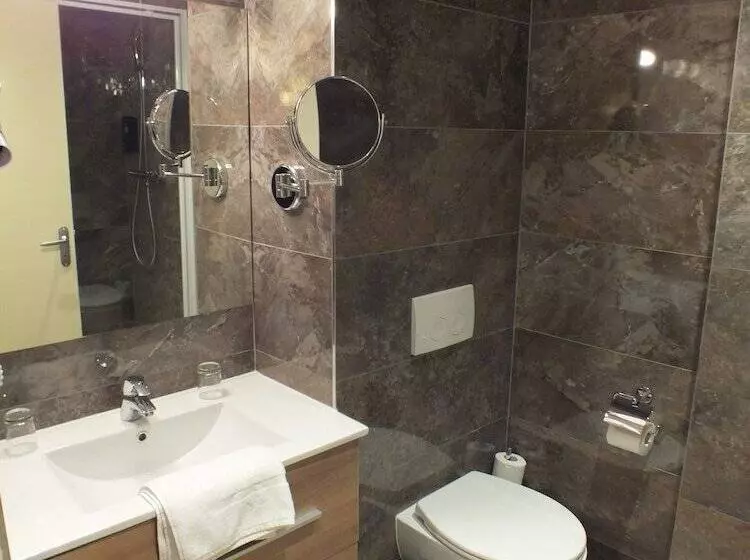 Otel Hôtel Spa Thermalia