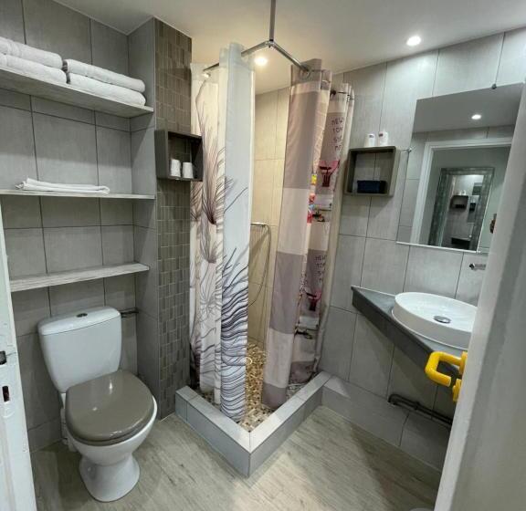 בית מלון כפרי L'abribis