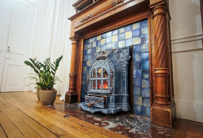 住宿加早餐  Au Fil De Troyes