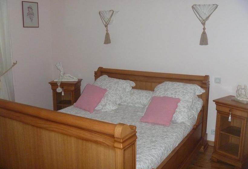 민박 Le Val Du Chapelain