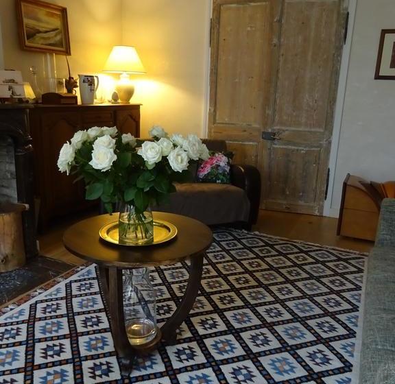 مبيت وإفطار Chambres D Hôtes Les Capucins