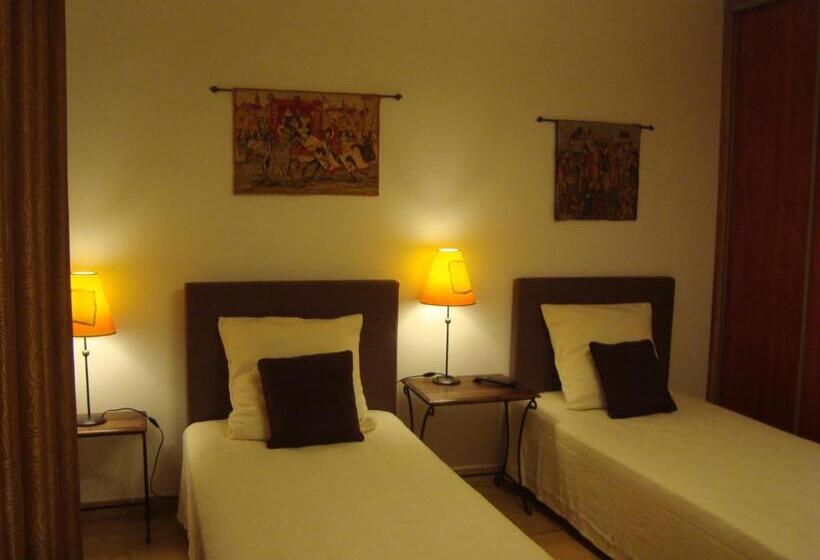 민박 Chambres D Hôtes Les Palmiers De La Cité