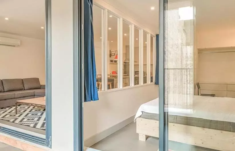 ベッドアンドブレックファースト Chambres D Hôtes Saintsauveur