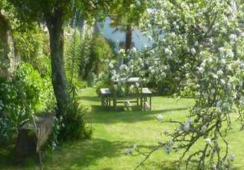 住宿加早餐  Chambres De La Ville D Ys