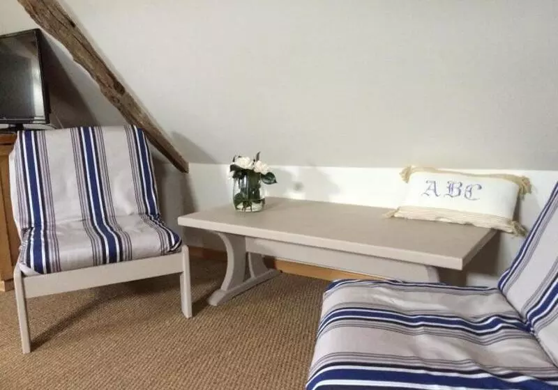 ベッドアンドブレックファースト Chambres D'hotes Losten Ar Gogues
