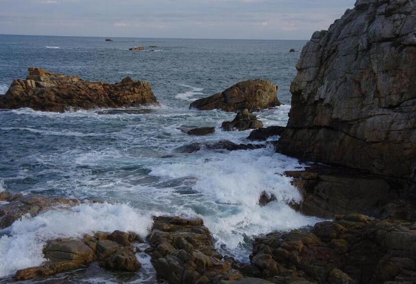 مبيت وإفطار Chambres D'hotes Losten Ar Gogues