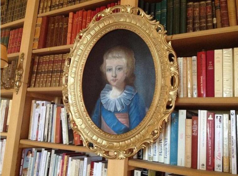 ベッドアンドブレックファースト Chateau De Thegra