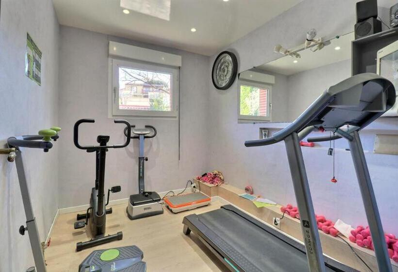 مبيت وإفطار Domaine De Hurlevent