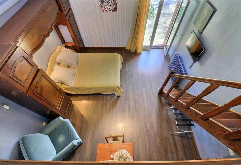 مبيت وإفطار Domaine De Hurlevent