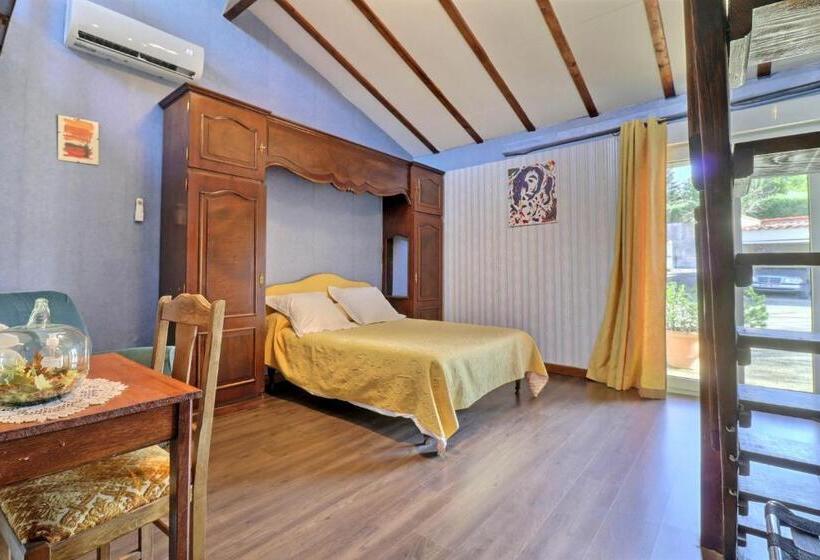 مبيت وإفطار Domaine De Hurlevent